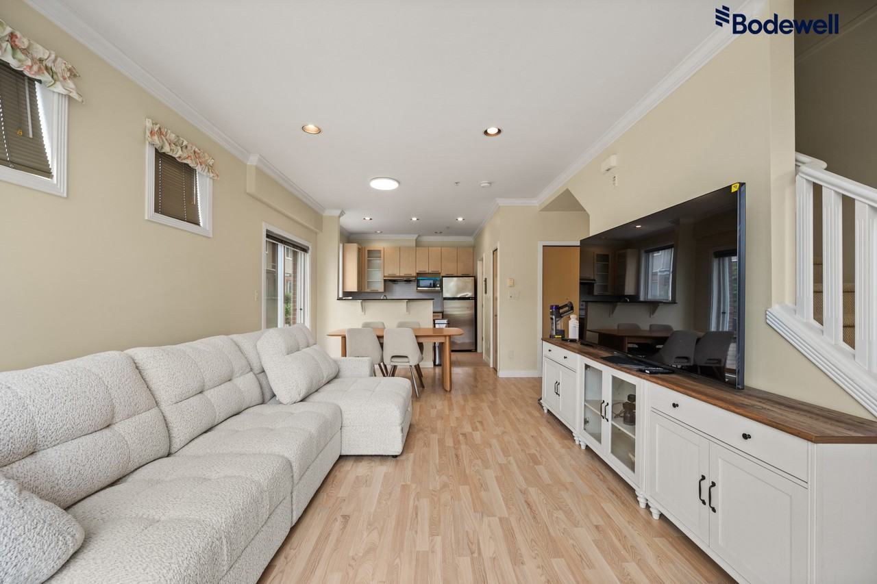 Cranberry Court - Photo 5 of 18