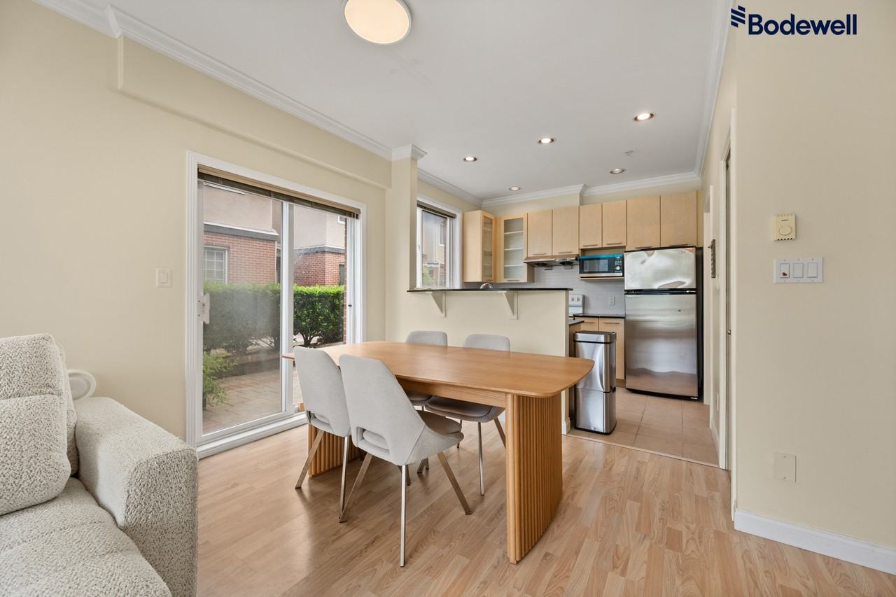 Cranberry Court - Photo 6 of 18