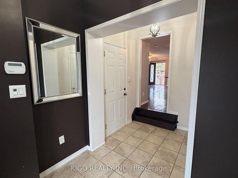21 Summerside Avenue - Photo 5 of 21