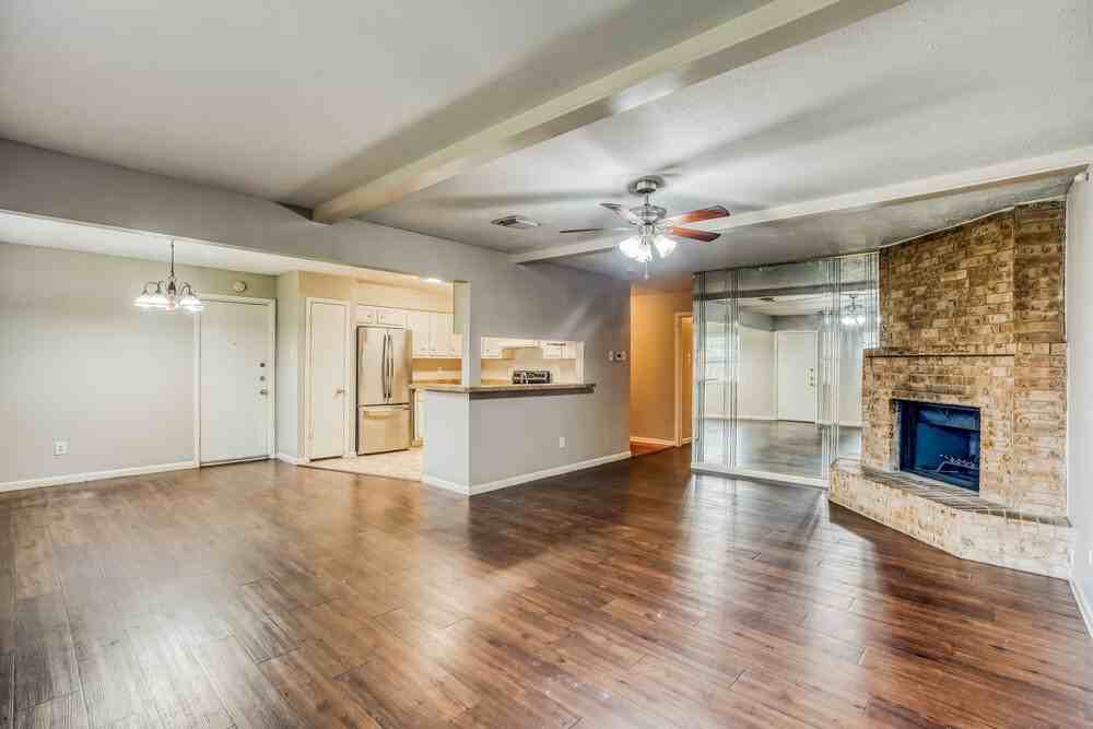 2707 Skelton Dr - Photo 4 of 16