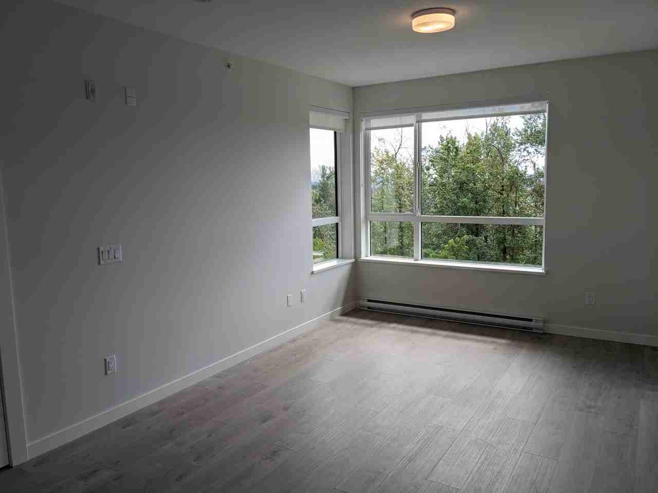 6438 Byrnepark Dr - Photo 5 of 21