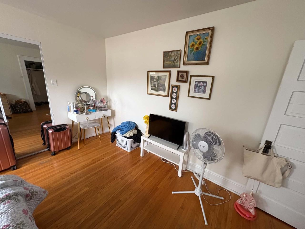 84 Maryland Street 2 - Photo 4 of 14