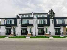 2104 13 St Nw - Photo 1 of 1