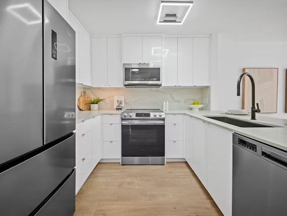 3038 E Kent Ave South - Photo 2 of 43