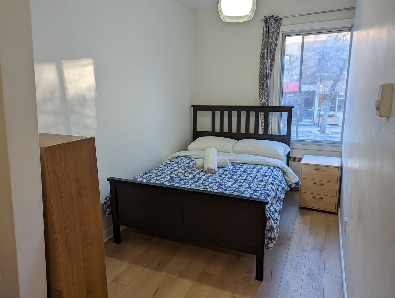 6585 Boulevard Monk #3 - Photo 2 of 13