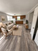 featured image of 101 Green Oaks Dr