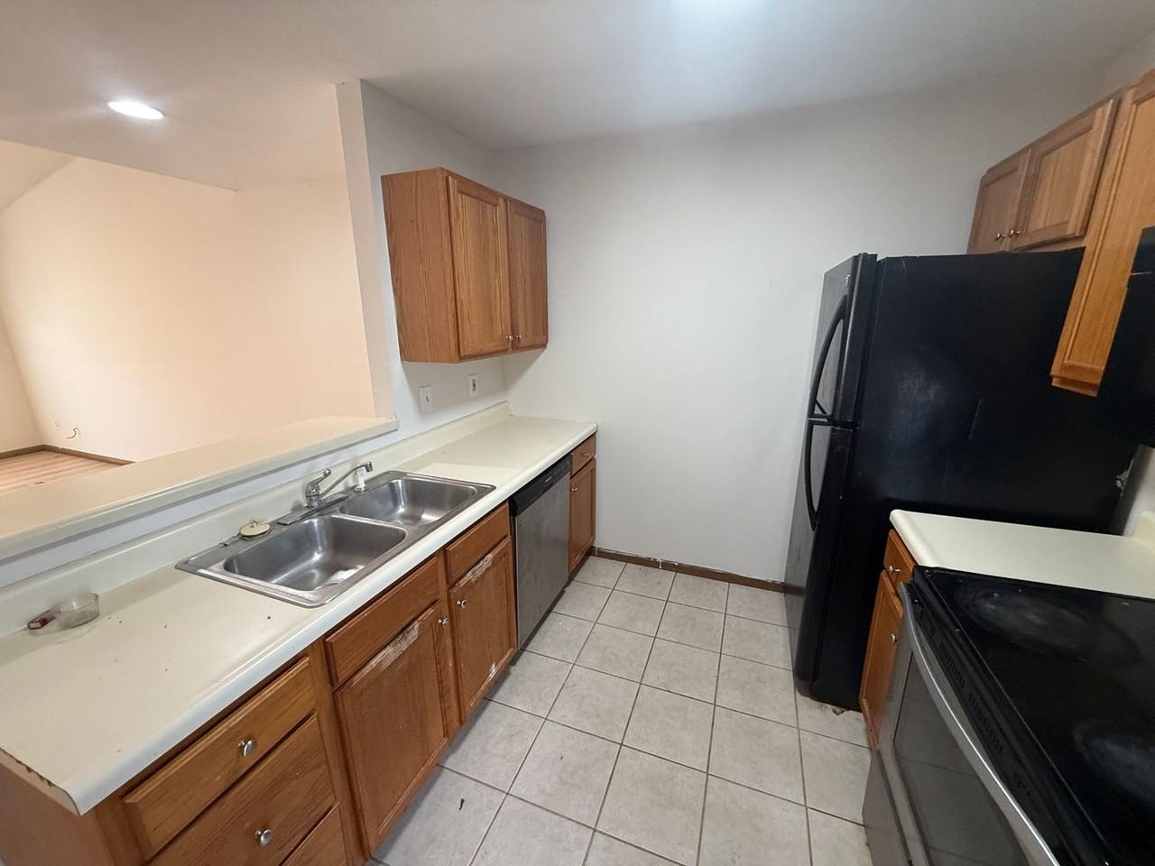 1521 Typhoon Ct - Photo 7 of 21