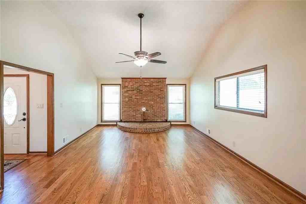 1801 Azalea Dr - Photo 5 of 43
