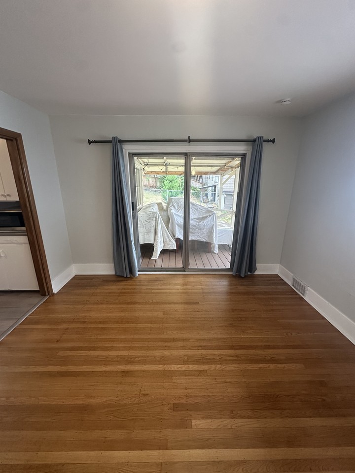 6341 4th Ave Ne #1 - Photo 4 of 25