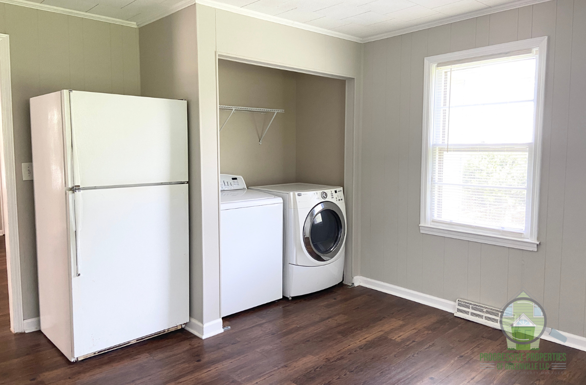 12 Woodward St #1 - Photo 4 of 9