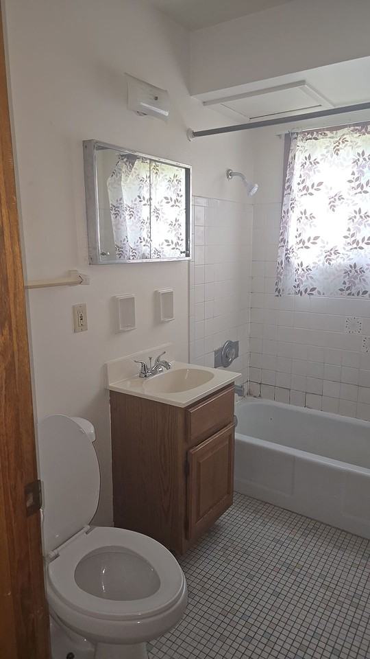 6431 W Main St #1 - Photo 6 of 8