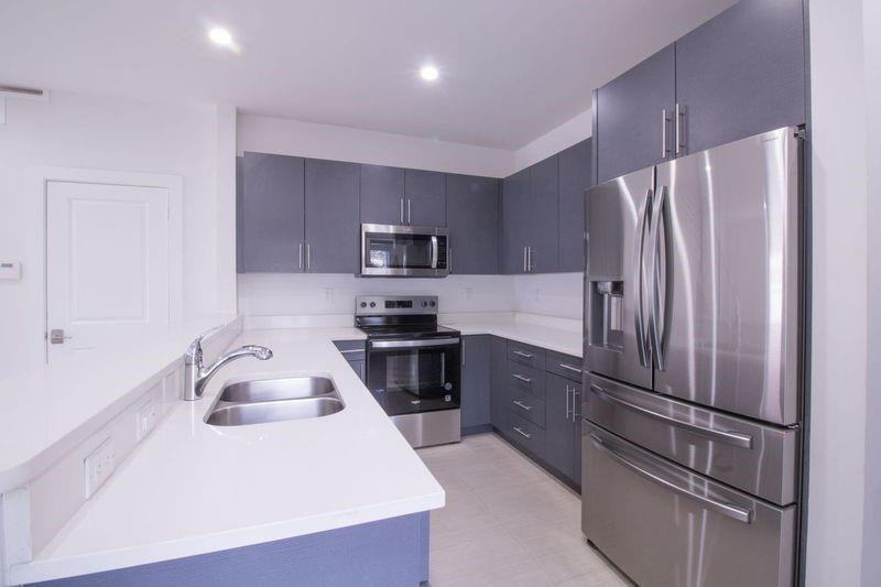 436 Se 16th St #1 - Photo 6 of 21