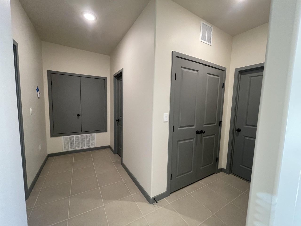 8900 Herbert St #3 - Photo 6 of 10
