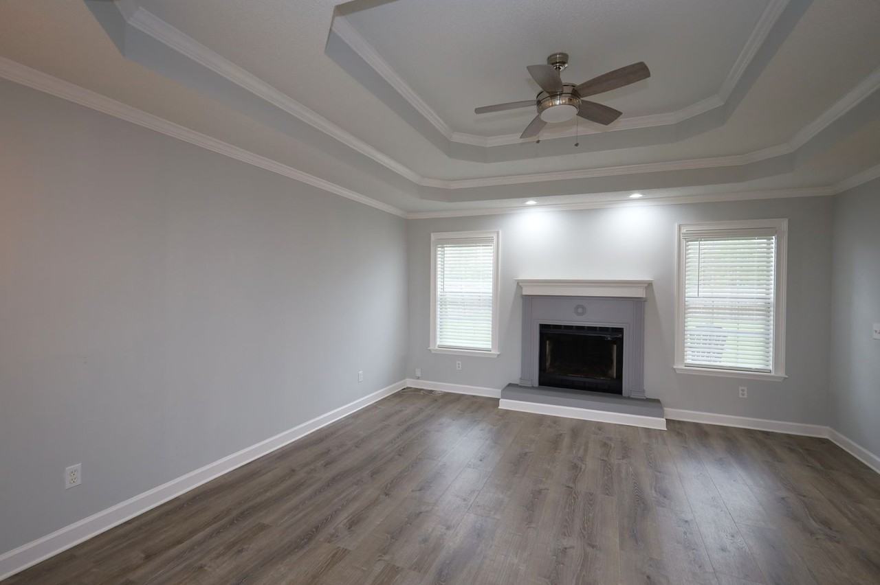 3834 Merriman Ct - Photo 6 of 26
