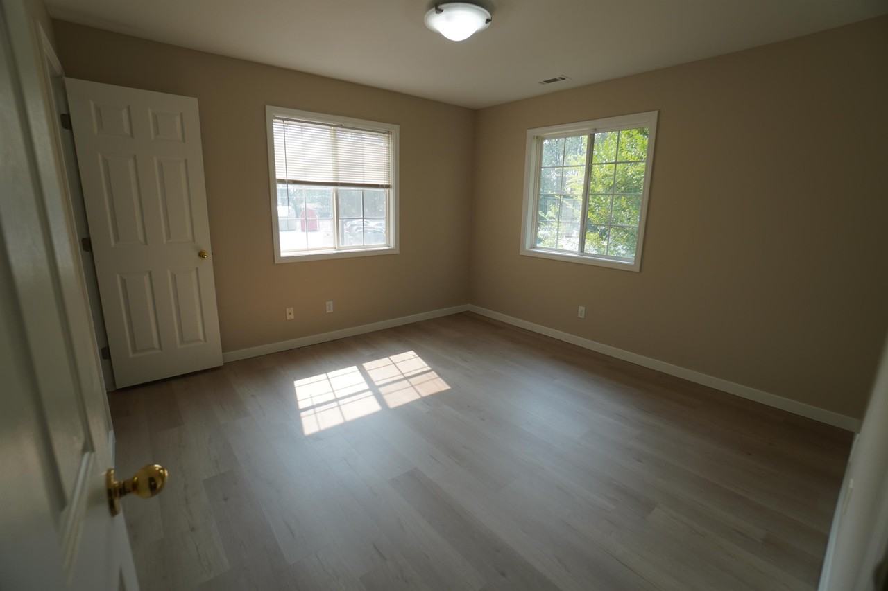6589 W Lucky Ln #201 - Photo 6 of 40