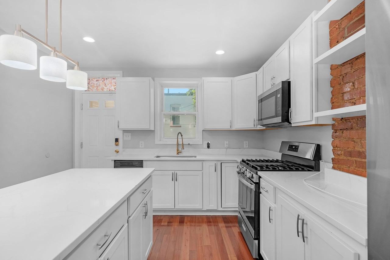 2815 Orleans St - Photo 7 of 50