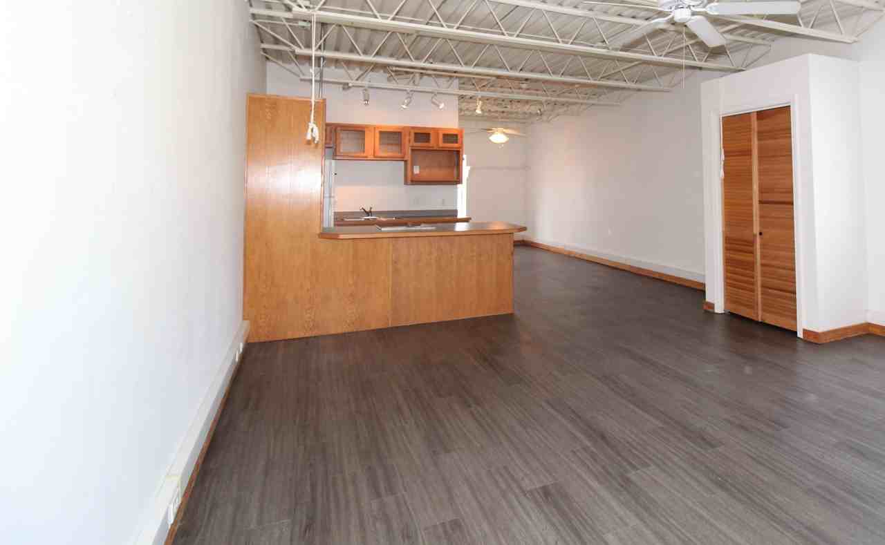 1039 N Molly Ct #1039MC - Photo 2 of 9
