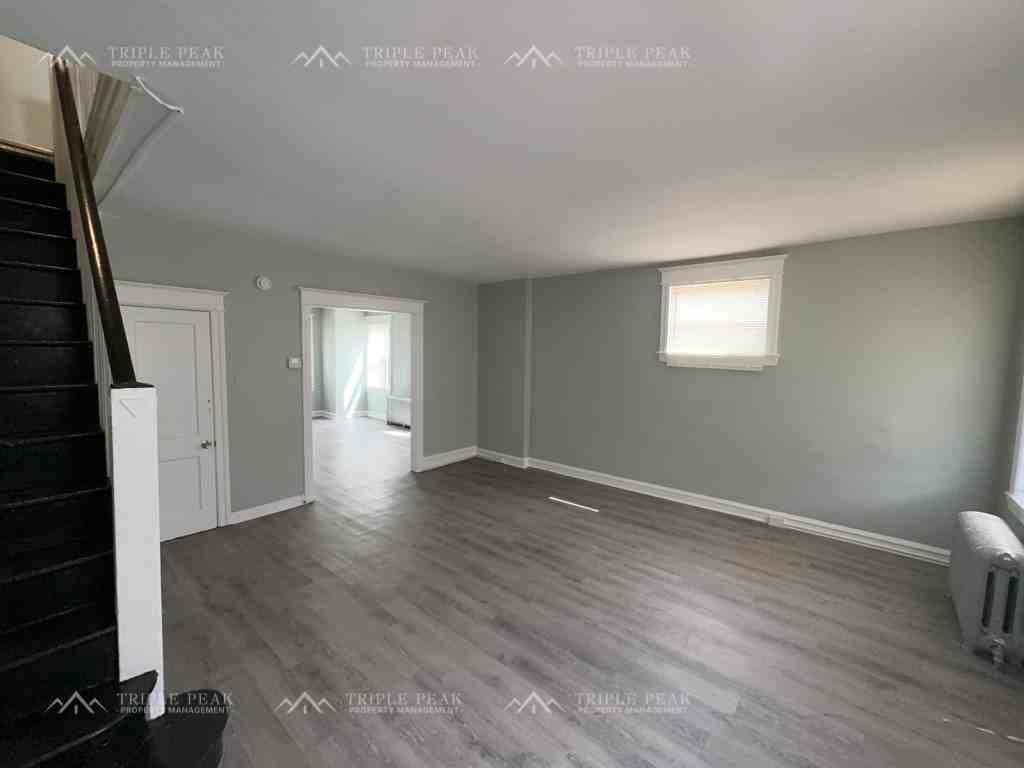 4521 N 7th St #2 - Photo 3 of 13
