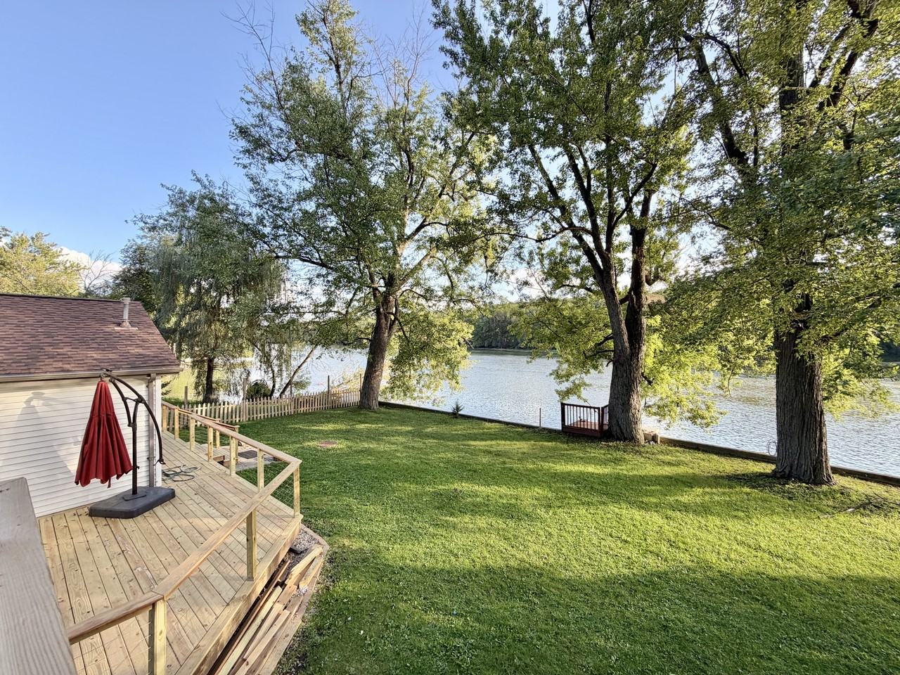 4775 N River Rd #1 - Photo 3 of 29