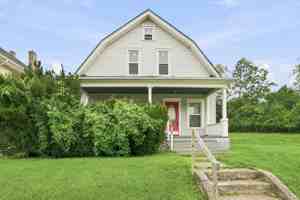 featured image of 30 Lagonda Ave #32