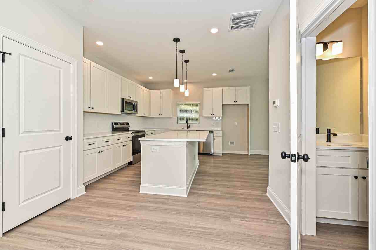 1461 Riverview Rd #1 - Photo 5 of 30