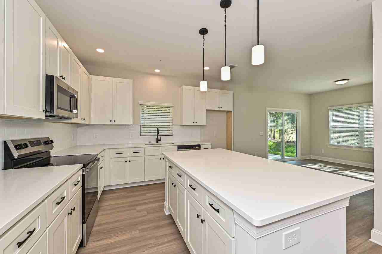 1461 Riverview Rd #1 - Photo 7 of 30