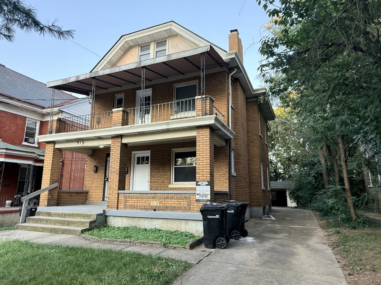 916 Elberon Ave #2
