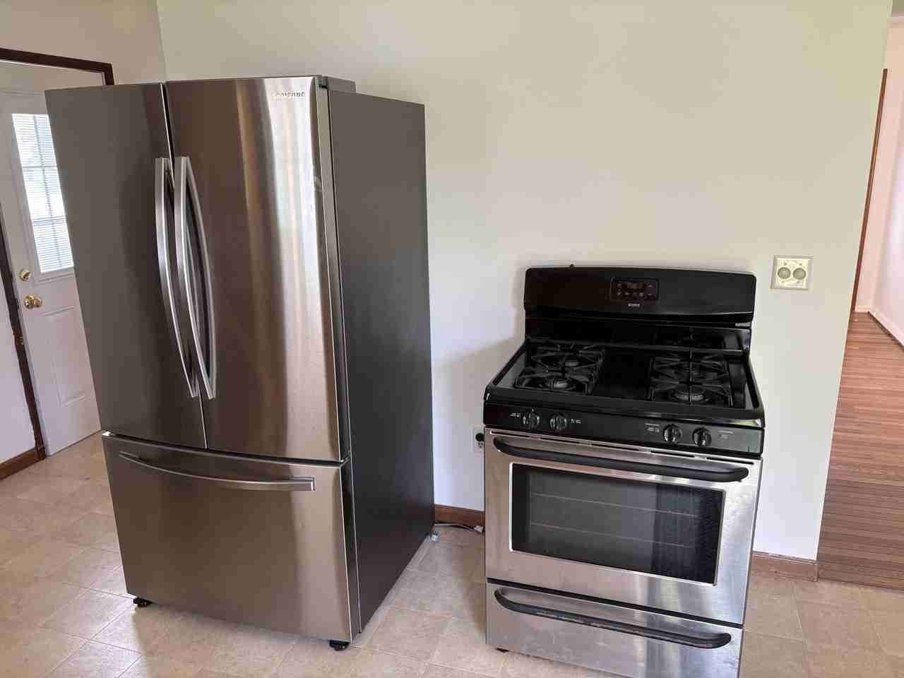 3913 Stanley Ave #1 - Photo 2 of 11