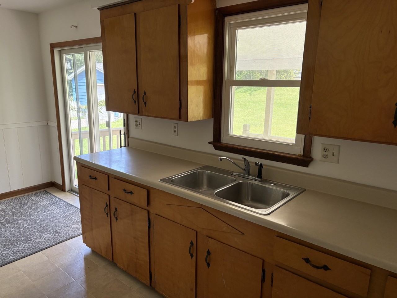 3913 Stanley Ave #1 - Photo 3 of 11
