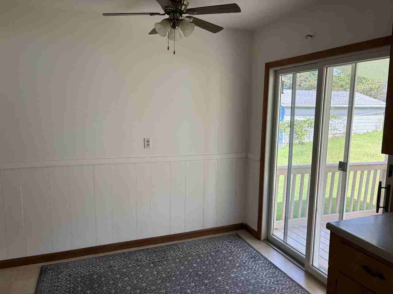 3913 Stanley Ave #1 - Photo 4 of 11