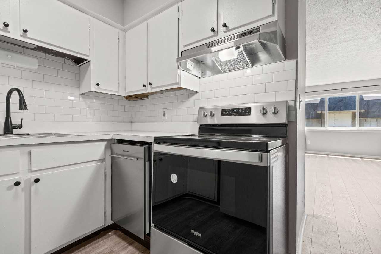 11256 Brydan St #256-9 - Photo 4 of 10