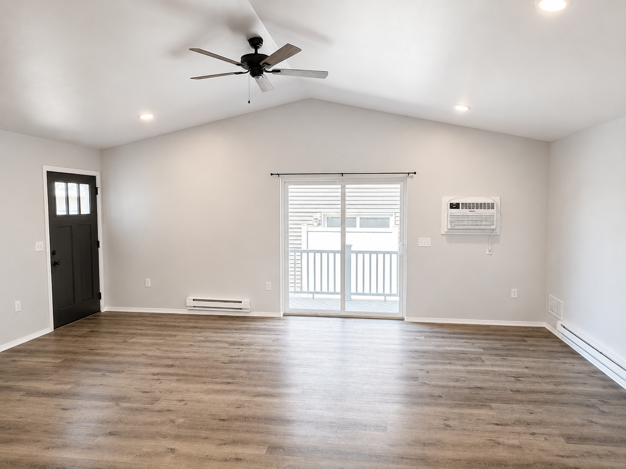 2907 Patch St - Photo 7 of 26