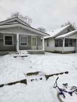 1346 S Sheffield Ave #1 - Photo 1 of 1