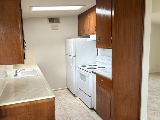 5458 E Willard St #5458 - Photo 7 of 23