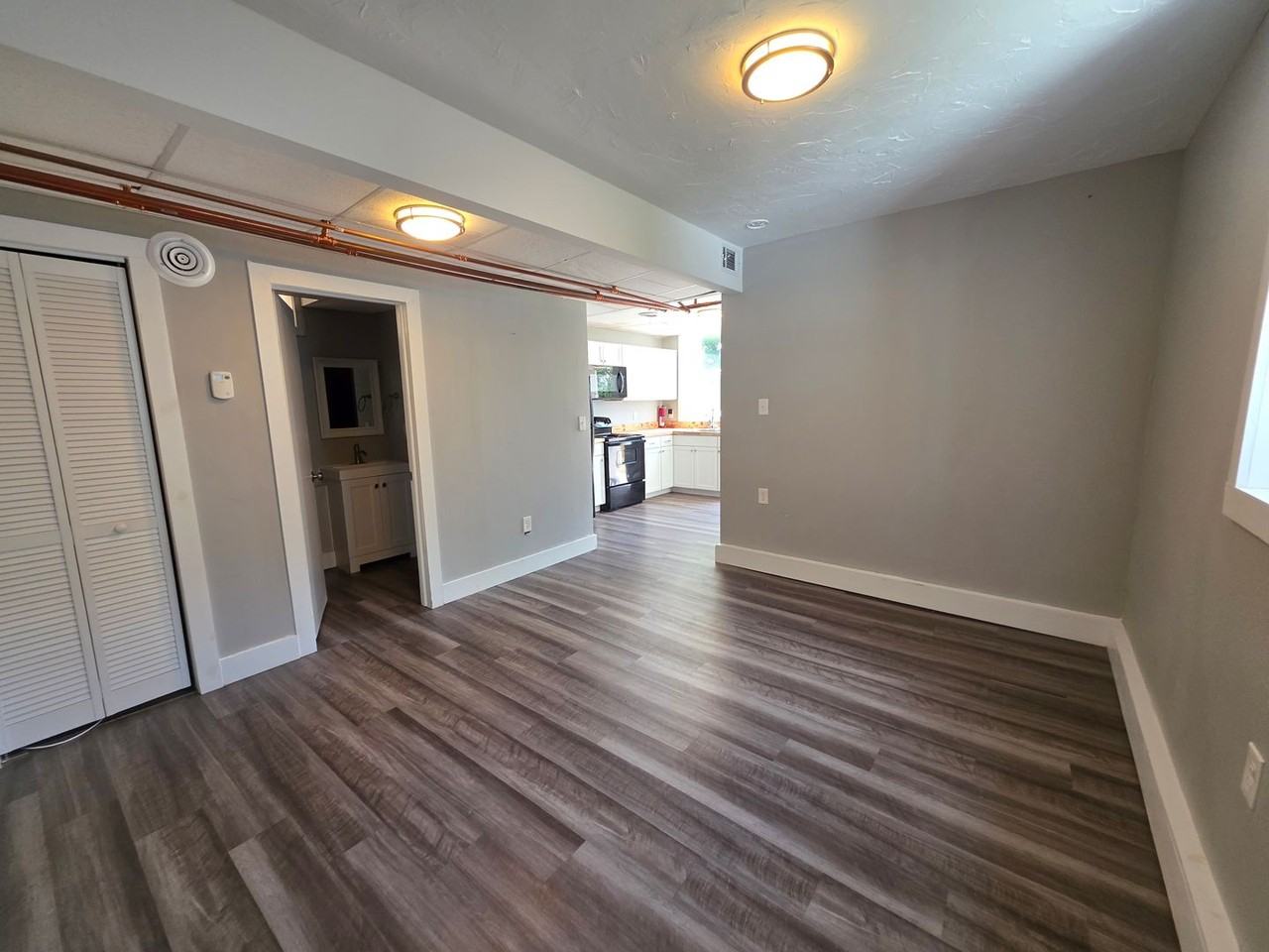 3208 Willett Rd - Photo 7 of 14