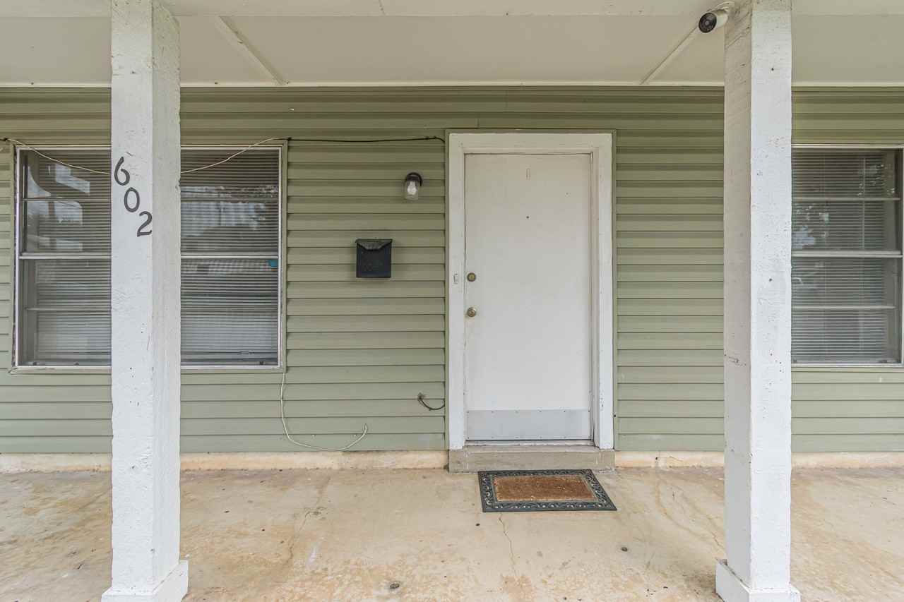 602 Catalina Ave #1 - Photo 4 of 25