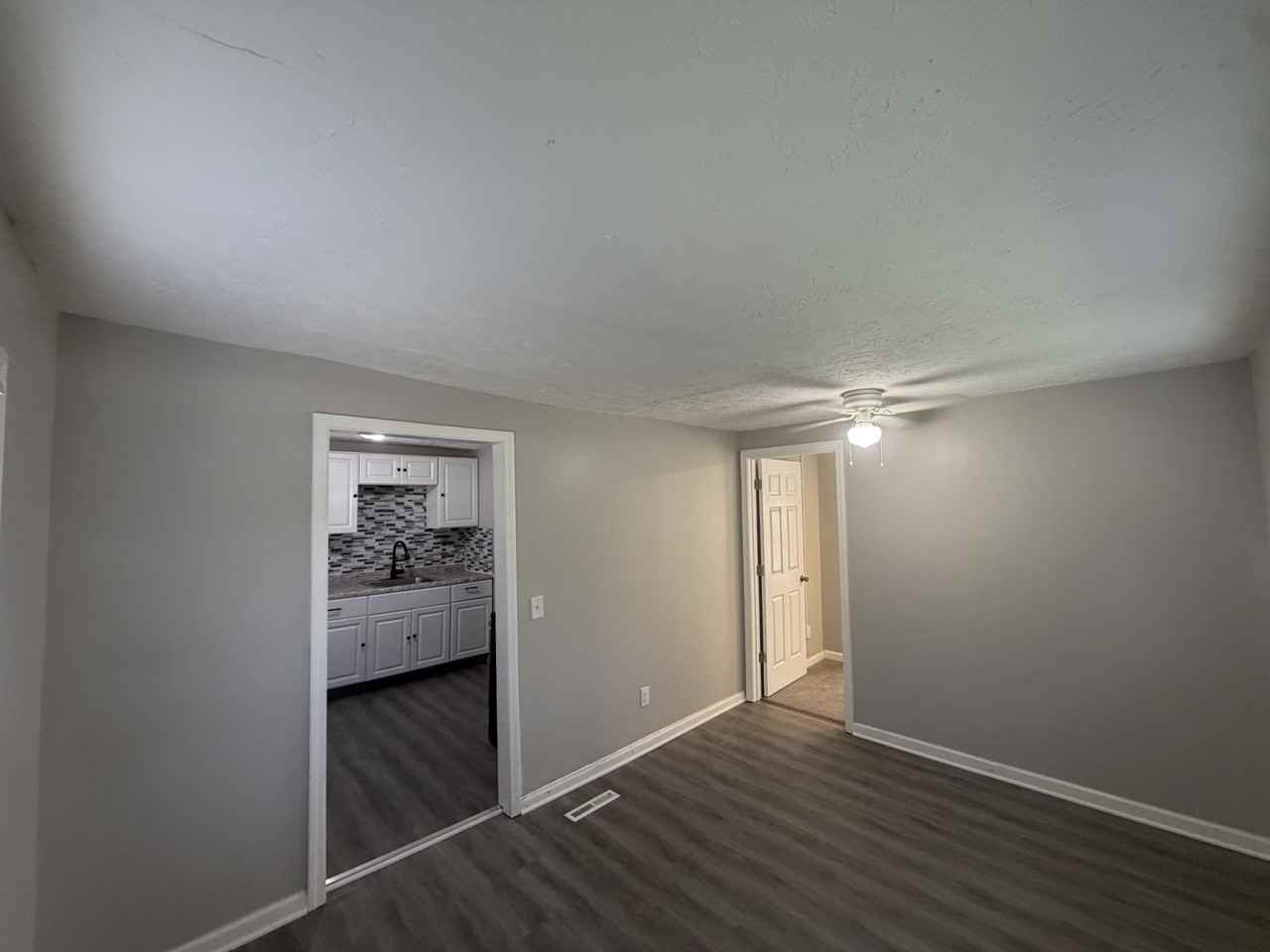 4655 Osborn Rd #1 - Photo 3 of 14
