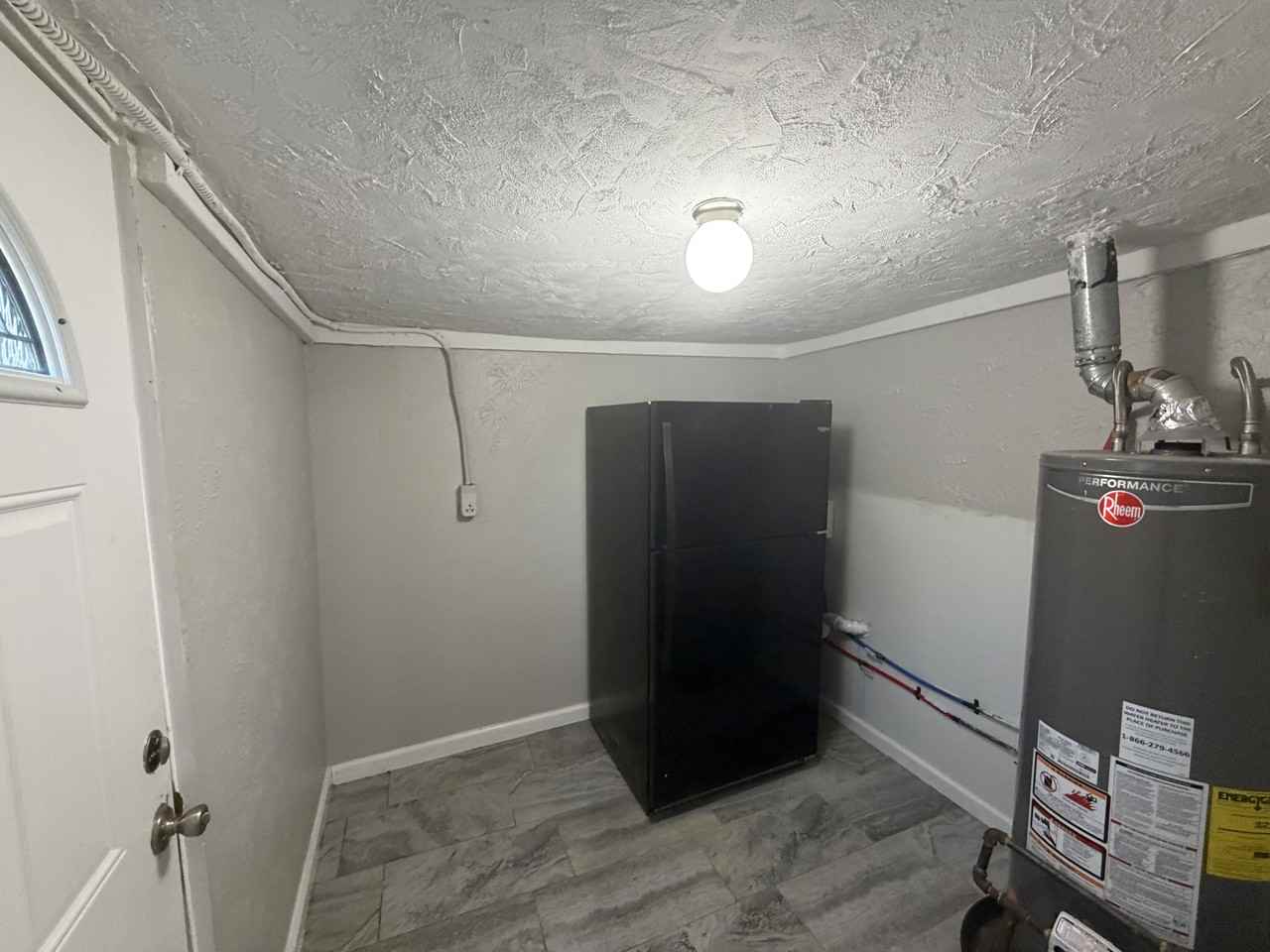 4655 Osborn Rd #1 - Photo 4 of 14