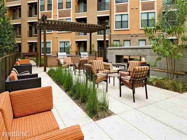 5282 Town and Country Blvd - Photo 3 of 10