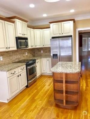 155 Trinity Pond Rd #155 - Photo 3 of 10