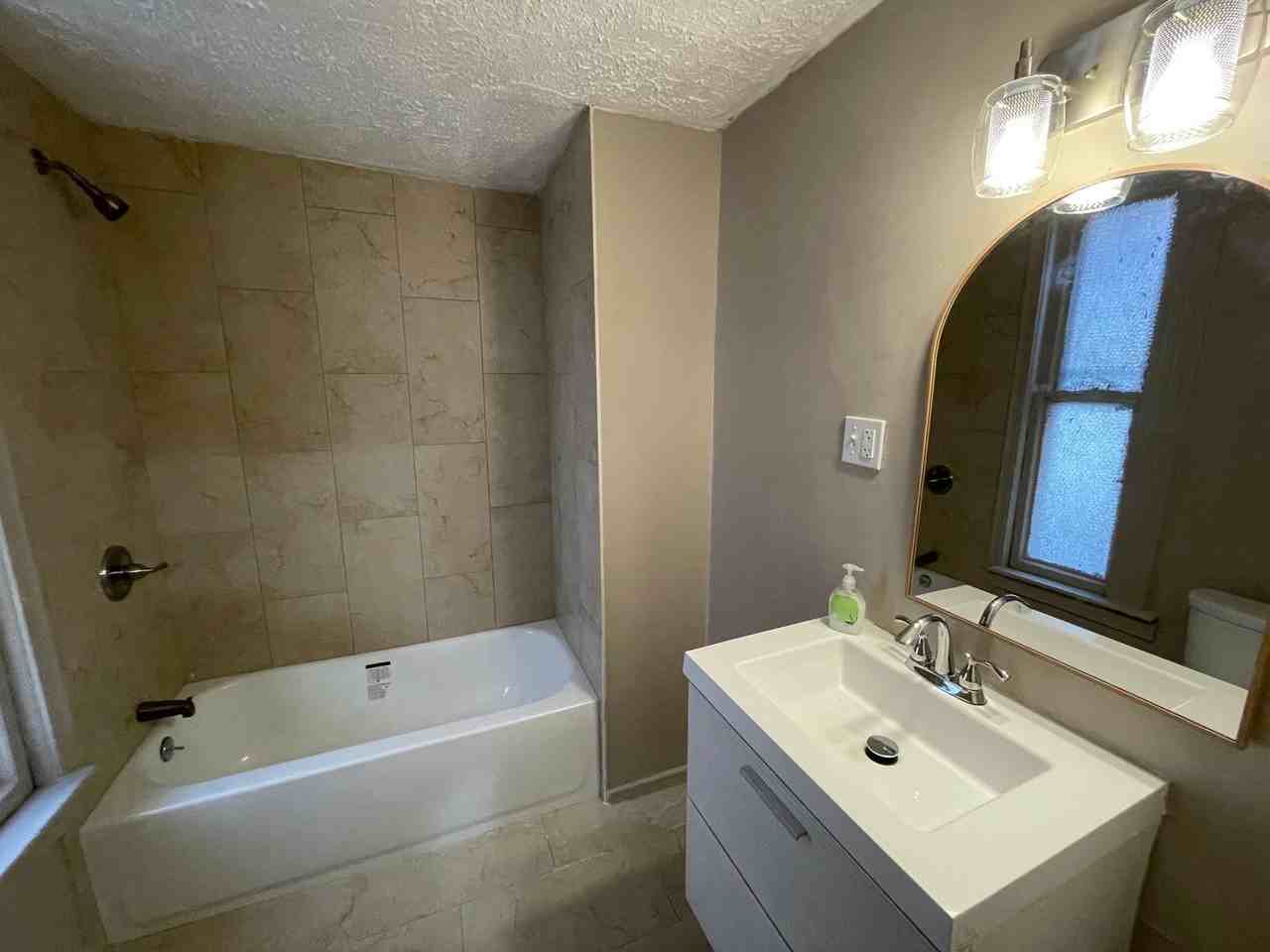 97 Bristol St - Photo 5 of 24
