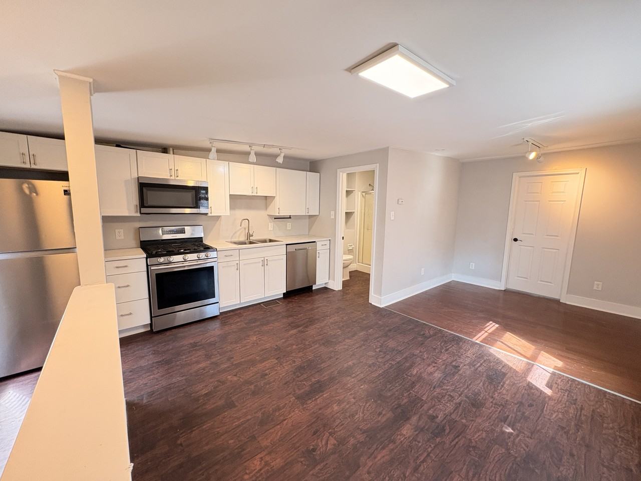 2319 S 10th St #3F - Photo 2 of 14