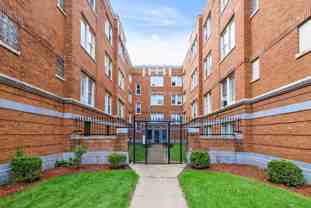 6952 - 6964 S. Clyde Avenue / E. 70th St. - Photo 1 of 1