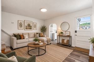 featured image of 17 Sherman St