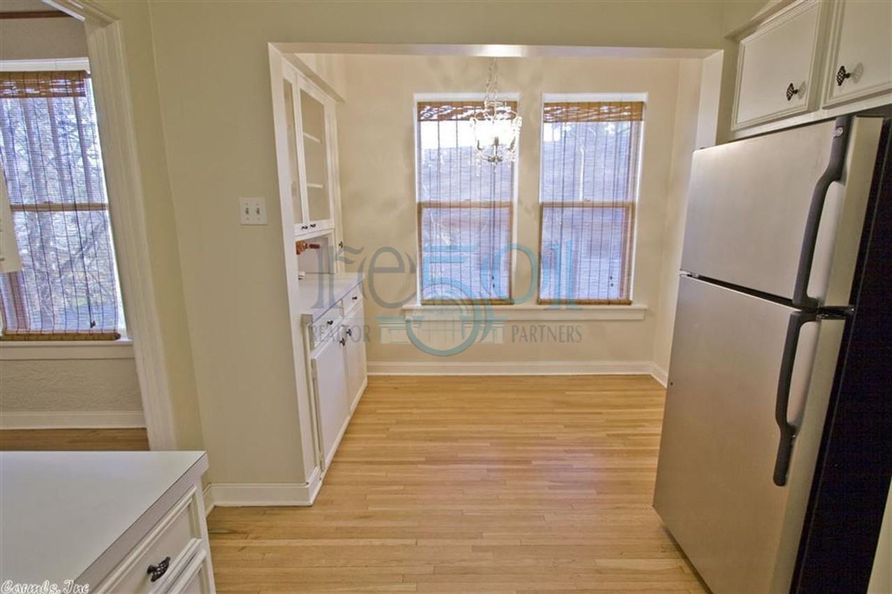 1315 Kavanaugh Blvd - Photo 5 of 14
