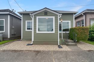 207 N Alder St #1 - Photo 1 of 1