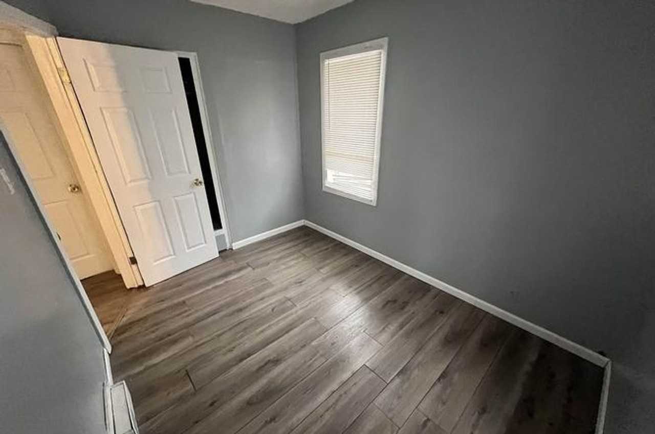 2210 Blades Ave - Photo 7 of 7