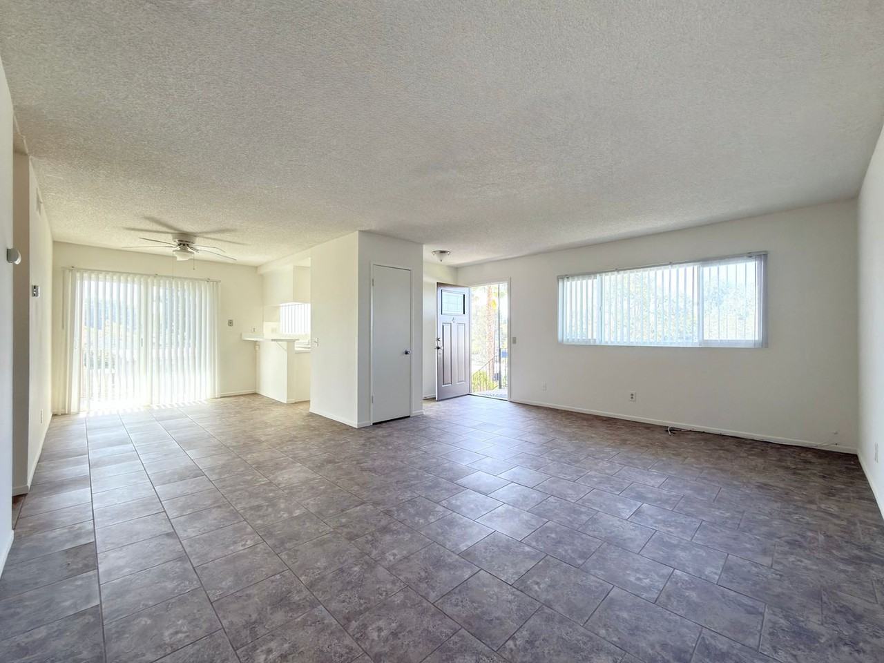 259 Alestar St - Photo 4 of 19