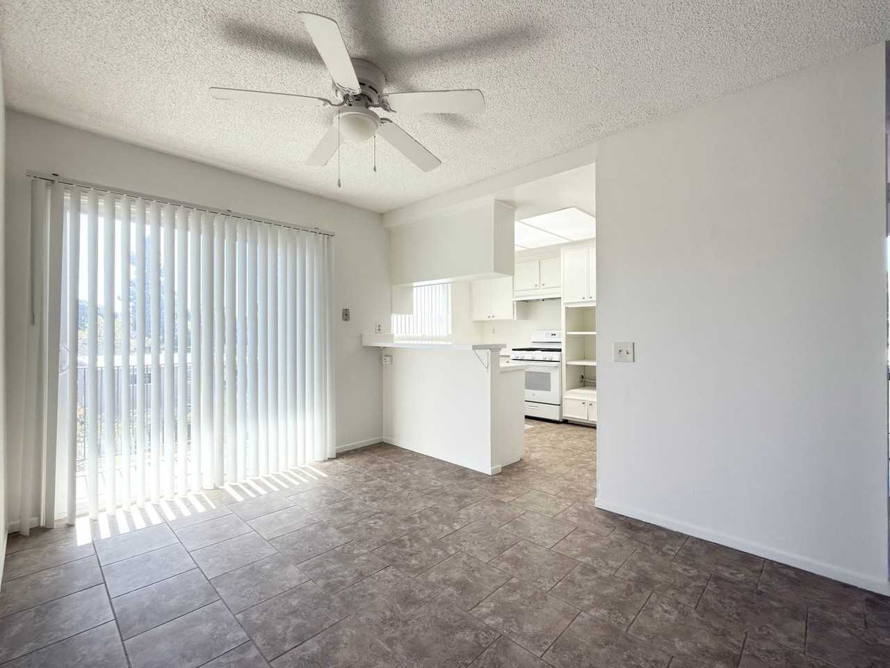 259 Alestar St - Photo 5 of 19
