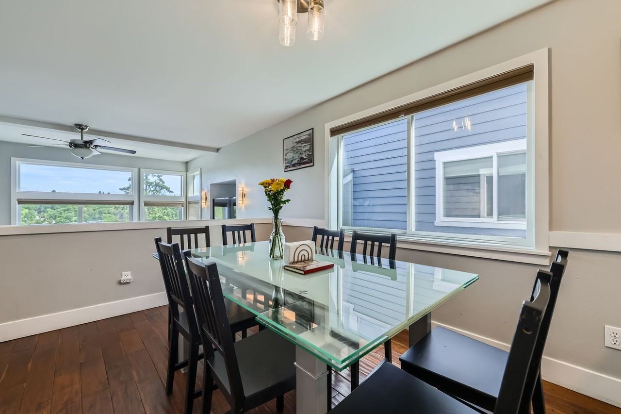 213 26th Ave E #A - Photo 5 of 29